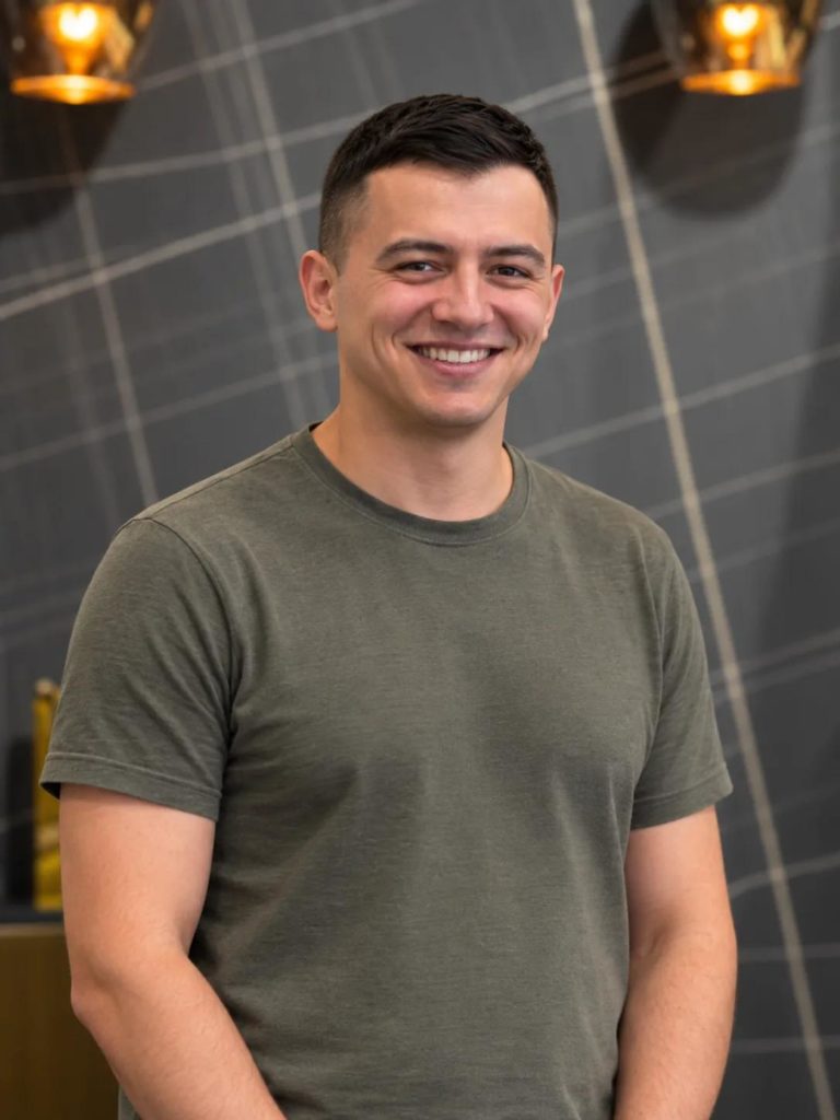 Латыпов Рустам, Дизайнер кухонь PLANETA